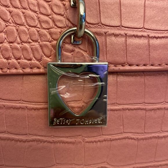 NWT Betsey Johnson Dark Blush Snake Embossed Floral Saddle Bag | Crossbody Bag - Picture 7 of 17